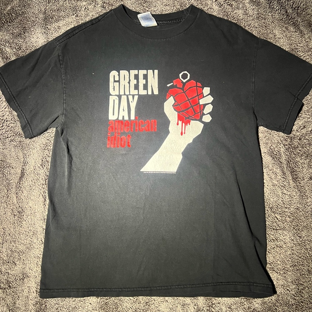 2004 green day American idiot shirt